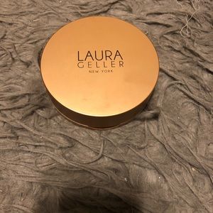 Laura Geller Baked body frosting face/body glow